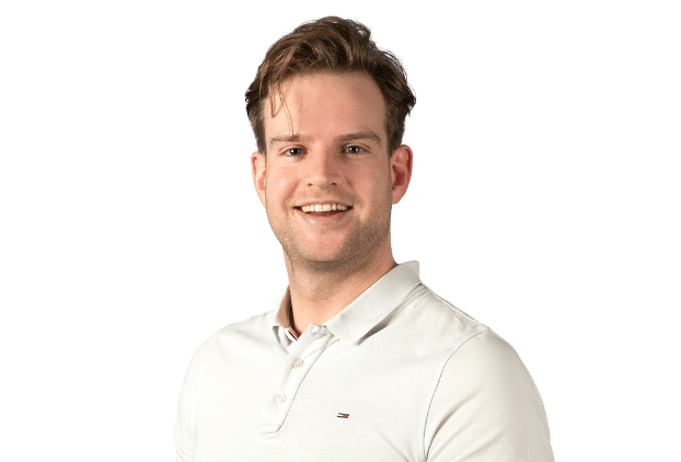 Foto van medewerker van Startel (Pieter Fokkema) in kleur.